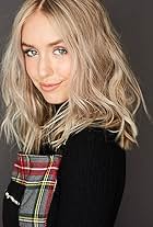 Photo of Kellie Cage