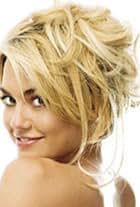 Photo of Kelly Carlson