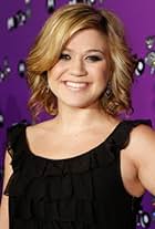 Photo of Kelly Clarkson
