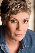 Photo of Kelly McGillis