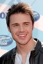 Photo of Kris Allen