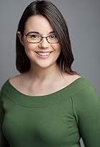 Photo of Larissa Thompson