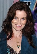 Photo of Laura Leighton