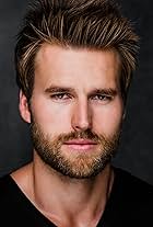 Photo of Lauren Calderon