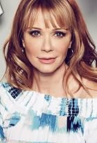 Lauren Holly Contact Info: [Fan Mail, Business, Autographs, & More