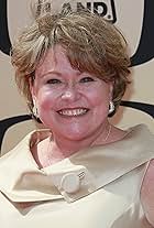 Photo of Lauren Tewes