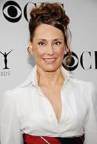 Photo of Laurie Metcalf