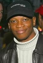Photo of Lawrence Gilliard Jr.