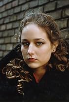Photo of Leelee Sobieski