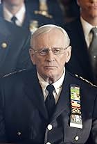 Photo of Len Cariou