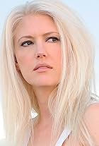 Photo of Lianna Renée Dare