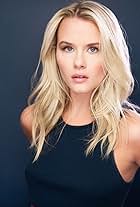 Photo of Lindsey Spohler