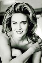 Photo of Lisa Collins