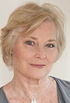 Photo of Lisa Harrow