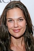 Photo of Lisa Lackey