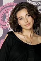 Photo of Lisa Ray
