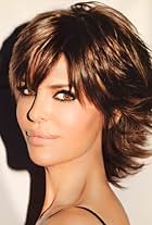 Photo of Lisa Rinna