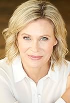 Photo of Lisa Ryder