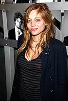 Photo of Lizzie Brocheré