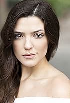 Photo of Lois Meleri-Jones