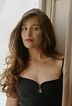 Lola Kirke Contact Info: [Fan Mail, Business, Autographs, & More