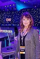 Photo of Lora Cain