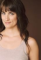 Photo of Lori Dean