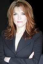 Photo of Lynda Boyd