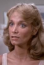 Photo of Lynne Marta