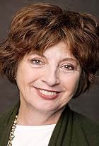 Photo of Lynzee Klingman