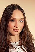 Photo of Maddie Ziegler