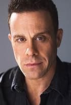 Photo of Matthew Rauch