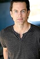 Photo of Michael Muhney