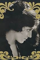 Photo of Miriam Cooper