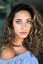 Photo of Miriam Moss