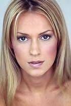 Photo of Nathalie Walker