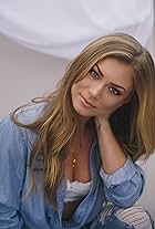 Photo of Nicole Leigh