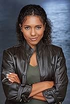 Photo of Nicole Paris