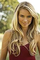 Photo of Nicole Taylor