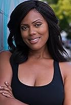 Photo of Nikole Salis