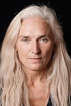 Photo of Olwen Fouéré
