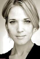 Photo of Poppy Elliott