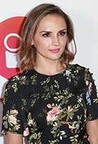 Photo of Rachael Leigh Cook