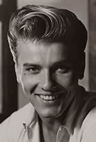 Photo of Richard Davalos