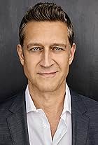 Photo of Robert Gant