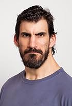Photo of Robert Maillet