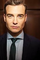 Photo of Robin Dunne