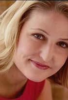 Photo of Robyn Moler