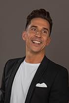 Photo of Russell Kane