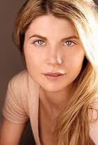 Photo of Samantha Dakin